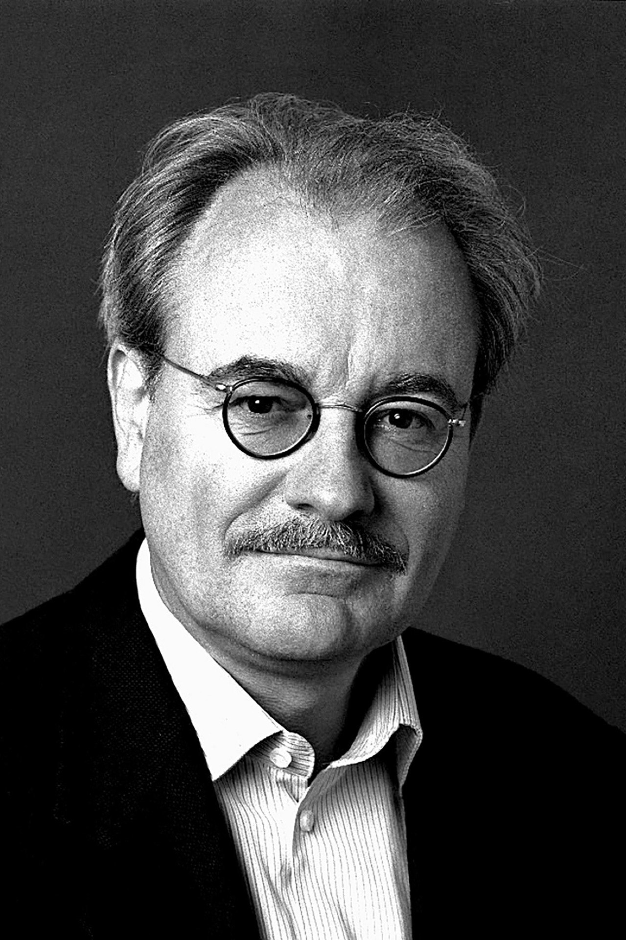 Portraitfoto von Andreas Nohl