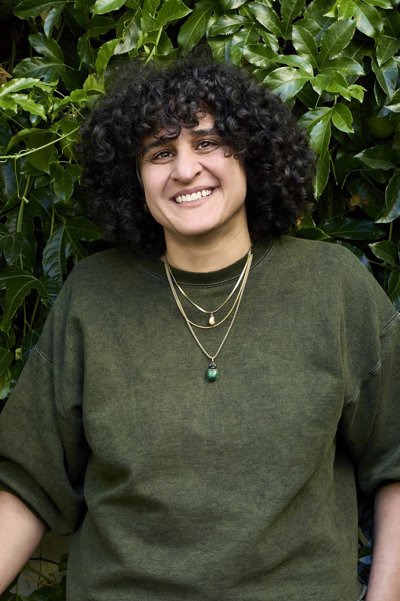 Portraitfoto von Samin Nosrat