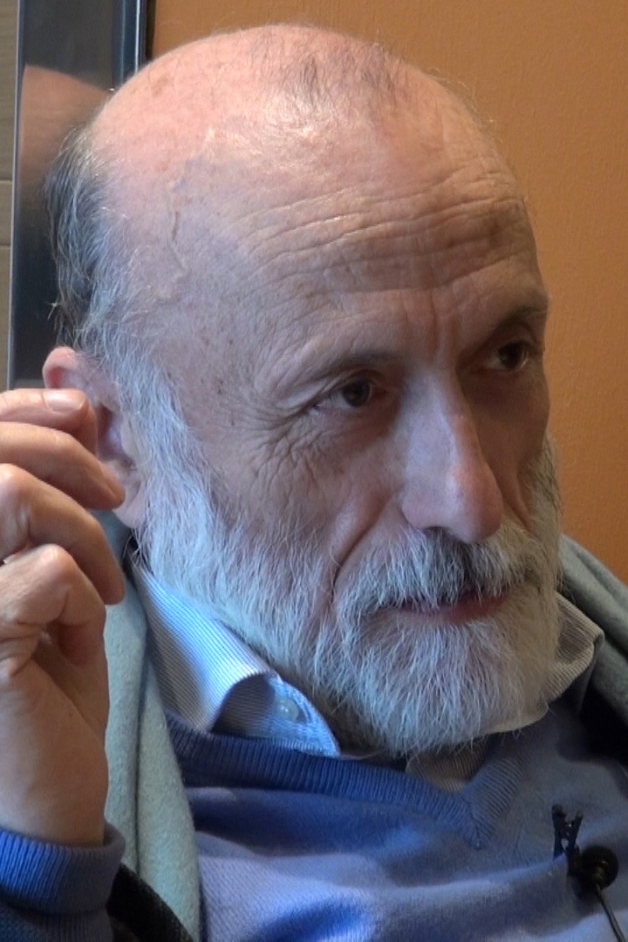 Portraitfoto von Carlo Petrini